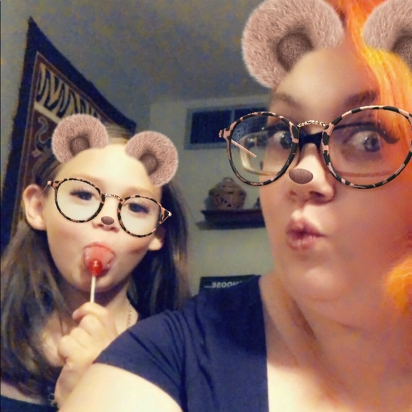 Meet your Posher, Amanda - Picture 6 of 13